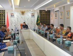 Sekda Burhanudin Pimpin Pertemuan Strategis: Kolaborasi Efektif Antara Pemerintah Kabupaten dan Instansi Terkait