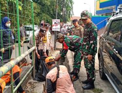 Minggu Bersih, Koramil Matraman Bersama Tiga Pilar Karya Bhakti Bersihkan Pasar Palmeriam, Matraman, Jaktim
