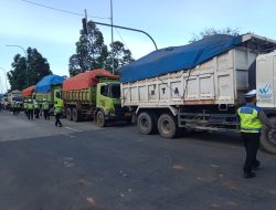 Perketat Pengawasan Jam Operasional Truk Tanah, Polisi Amankan 33 Truk Melanggar