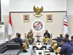 Bahas Kerja Sama Kepala Bakamla RI Terima Courtesy Call Delegasi Prancis