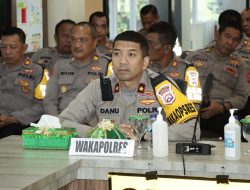 Divkum Polri Beri Penyuluhan Hukum di Polres Gresik