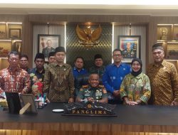 Pangkostrad Terima Kunjungan Forum Dewan Kota DKI Jakarta