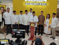Prabowo-Gibran Bukber di DPP Partai Golkar Jakarta