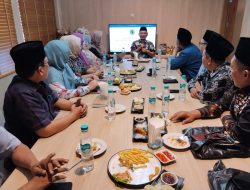 KH. Lutfi Hakim Ketua Bidang Seni dan Budaya Islam, Mimpin Langsung Rapat Penyusunan Kerja