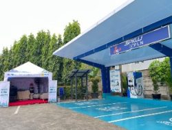 Nikmati Kursi Pijat Sambil Charging Mobil Listrik di Rest Area KM 6B Jakarta-Cikampek