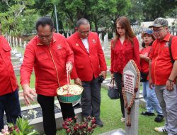 Peringati HUT SOKSI Ke 64, Depinas dan Jajaran Adakan Syukuran dan Do’a Bersama di TMP Kalibata