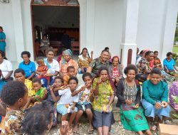 KOOPS HABEMA Gelar Minggu Kasih Berbagi dengan Masyarakat Papua