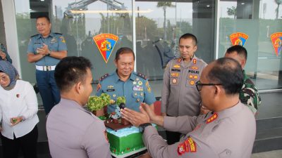 Kapolres Metro Jakarta Utara Ucapkan Selamat Ulang Tahun kepada Danpuspomal