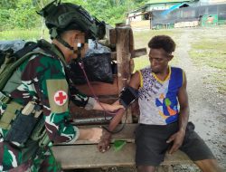 Satgas Marinir Habema Peduli Pelayanan Kesehatan Warga Kiribun