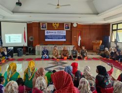 70 Warga Kelurahan Angke Dibekali Pelatihan Urban Farming