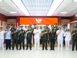KABABINKUM TNI PIMPIN ACARA SERAH TERIMA JABATAN KABALAK DAN PEJABAT JAJARAN BABINKUM TNI