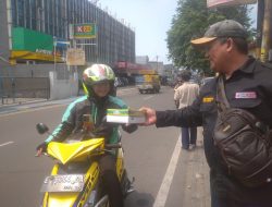 Indahnya Bersedekah Pada Hari Jum’at Bersama Pengurus Korwil FWJI Tangerang