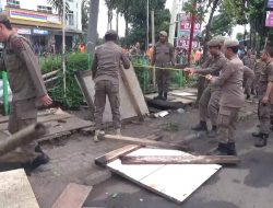 Penertiban Lapak PKL Pasar Lembang Kota Tangerang, Kembalikan Fungsi Trotoar dan Drainase