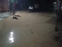 Sungai Cimanceri Meluap, Puluhan Rumah di Desa Dago Terendam Banjir