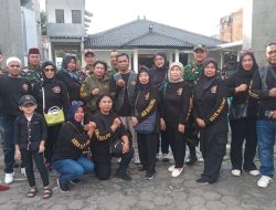 Anak Kolong Biker Indonesia (AKBI) Bersama Koramil 04 Ciledug, Membagikan Takjil ke Masyarakat Jelang Buka Puasa