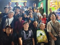 FWJ Indonesia Bagikan 500 Paket Bingkisan THR