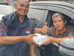 Organ JKB Jakpus Membagikan 100 Kotak Takjil di Area Gambir Jakarta Pusat