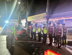 Apel Malam Pengamanan Rest Area KM 43, Bentuk Kesiap Siagaan Polri dan Instansi Terkait dalam Pelayanan Mudik 2025