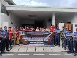 Melalui Komsos, Babinsa Kelurahan. Kayu Manis Bersama Sudin Penanggulangan Kebakaran dan Keselamatan Giat Sosialisasi