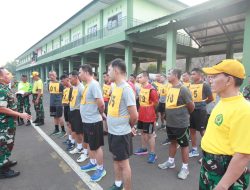 Ratusan Prajurit Korem 051/Wkt dan Kodim Jajaran Laksanakan Tes Kesegaran Jasamani untuk UKP Periode 1 Oktober 2025 di Yonif Mekanis 202/Tajimalela