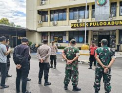Sinergi TNI-Polri dan Pemkot Jaktim : Apel Gabungan dan Patroli Penertiban Atribut Ormas di wilayah Kecamatan Pulogadung