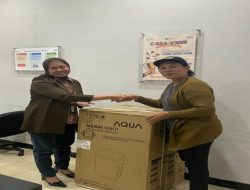 BRI Gading Serpong Serahkan Hadiah Undian Simpedes, Wujud Apresiasi kepada Nasabah Setia