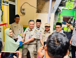 Sekretaris Kota Jakarta Barat, Resmikan Rumah Hasil Program Bedah Rumah Baznas Bazis