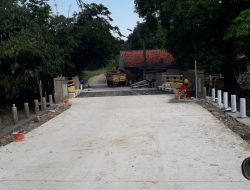 Masyarakat Desa Sukamanah dan Kepala Desa, Ucapkan Terima Kasih Kepada Bupati Tangerang Yang Baru, Drs. Moch Maesyal Rasyid, M.Si