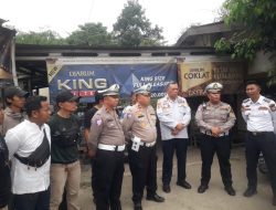 Masyarakat, Polantas dan Dishub Turun Langsung ke Jalan Menertibkan Lalu Lintas Angkutan Tambang