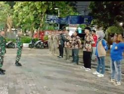 Kolaborasi Kodim 0505/JT Gelar Patroli Siskamling Bersama Komponen Pendukung di wilayah Jatinegara