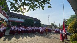 Sekolah SDN Lumpang 03 Gelar Upacara Peringatan Hari Sumpah Pemuda ke-97
