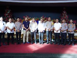 Kapolres Jakut dan Kapolsek Kelapa Gading Lakukan Pengecekan Pengamanan Gereja Sebelum Nataru 2025/2025