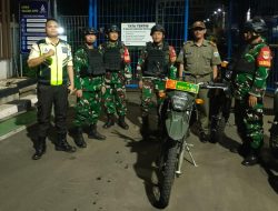 Patroli/Siskamling Keliling Ciptakan Wilayah Duren Sawit Aman dan Kondusif