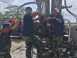 Krisis Air Bersih Pasca Banjir Bandang, TNI AD Bangun Sumur Bor di Aceh