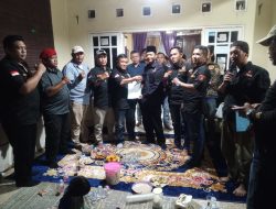Pengurus DPC Penyerahan SK/Mandat PAC Kembangan dan Ranting Grib Jaya Kelurahan se-kecamatan Kembangan Jakarta Barat Berlangsung Lancar