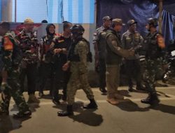 Patroli Humanis, Koramil 03/Ps.Rebo-Ciracas Bersama Tiga Pilar dan Warga Perkuat Keamanan Ciracas.
