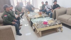 Ngopi Bareng Bersama Camat Parungpanjang, Drs.Chairuka Judhyanto, M.Si, Sambil Membahas Kinerja