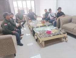 Ngopi Bareng Bersama Camat Parungpanjang, Drs.Chairuka Judhyanto, M.Si, Sambil Membahas Kinerja