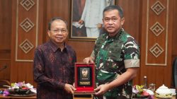Dukung Energi Terbarukan, Kasad Tinjau Pengelolaan Sampah Terpadu di Bali