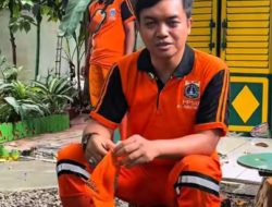 Viral..!! Saat Camat Tambora Lepas Jabatan, Kenakan Rompi PPSU di Pasar Angke