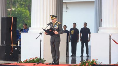 Komandan Grup 1 Kopassus Membacakan Pembukaan UUD 1945 pada Upacara Hari Lahir Pancasila di KP3B Banten