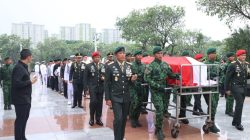 Kasad Beri Penghormatan Terakhir kepada Jenderal TNI (Purn) Ryamizard Ryacudu