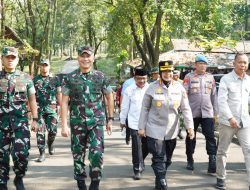 Danrem 051/Wijayakarta Pimpin Upacara Pembukaan Persami KKRI Gelombang 5 Semester I Tahun 2026 di Karang Kitri