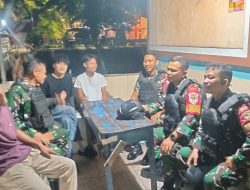 Babinsa Koramil 04/Pulogadung dan Komduk Gelar Patroli Malam, Wujudkan Rawamangun yang Aman dan Kondusif