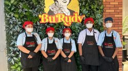 Depot Bu Rudy Resmikan Sertifikat Halal Cabang ke-6 di Harbour City Nine Surabaya, Perkuat Komitmen Hadirkan Kuliner Halal Berkualitas