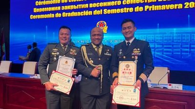 Raih Prestasi di Lemhannas China, Perwira TNI AD Lulus dengan Penghargaan di NDU PLA