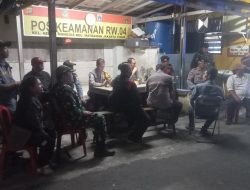 Jaga Kamtibmas, Koramil 02/Matraman Bersama Komduk dan Warga Perkuat Siskamling