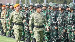 Letjen TNI Gabriel Lema, Secara Resmi Buka Latsarmil Komcad di Pusdikpom Puspomad Cimahi