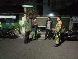 Perkuat Keamanan Wilayah, Koramil 01/Jatinegara Bersama Komduk Gelar Patroli/Siskamling